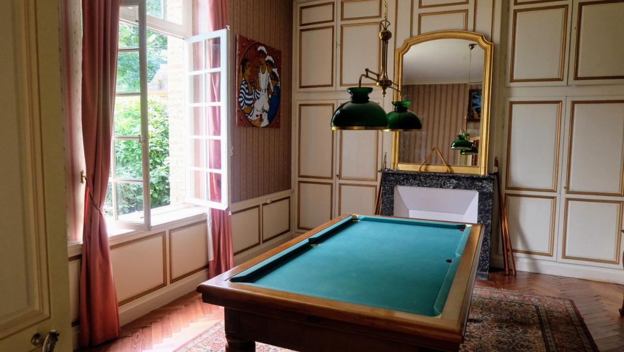 Chateau D'Aigneville 外观 照片